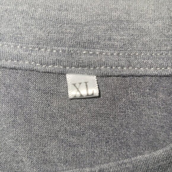 Merry Christmas 2 Short Sleeve T-Shirt Gray & Green Xmas Women's Size XL - Picture 7 of 16